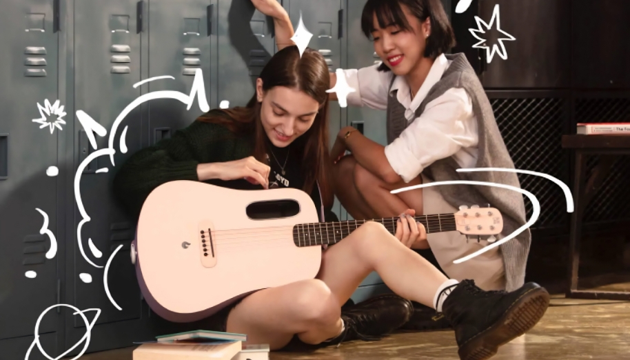 Smart guitar hoạt động như thế nào? Cơ chế dễ hiểu cho người mới 5 Smart guitar hỗ trợ học tập nhưng không thay thế việc rèn luyện kỹ thuật guitar cơ bản