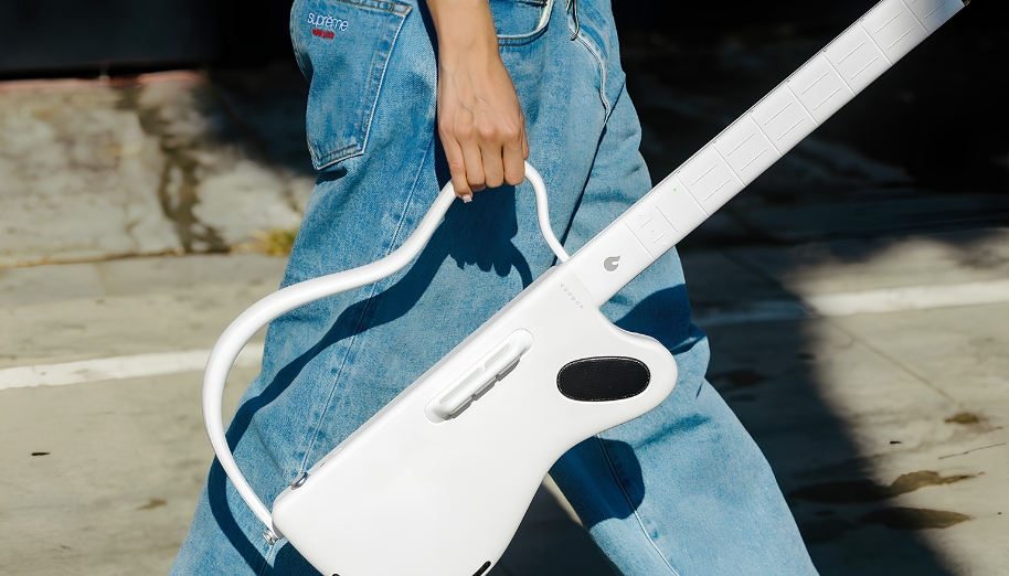 Smart guitar có dễ học không? Ưu điểm, hạn chế, so sánh chi tiết cho người mới 1 Smart guitar giúp duy trì động lực bằng cách tạo cảm giác tiến bộ đều đặn mỗi ngày