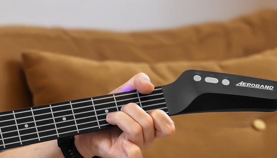 Top 4 smart guitar cho người mới kèm cách chọn đàn chuẩn nhất 2 Hệ sinh thái ứng dụng cần đủ hữu ích để duy trì giá trị lâu dài sau khi mua