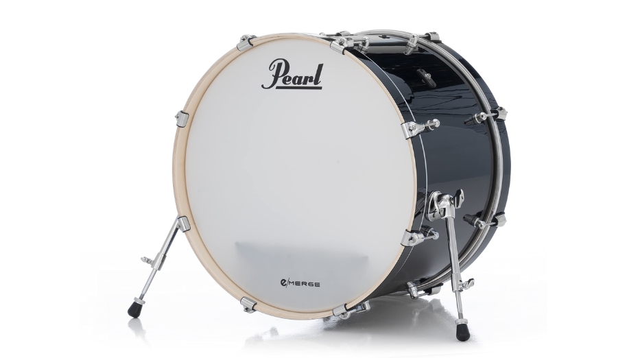 Trống bass là phần tạo nền nhịp trầm và chắc cho toàn bộ bộ trống